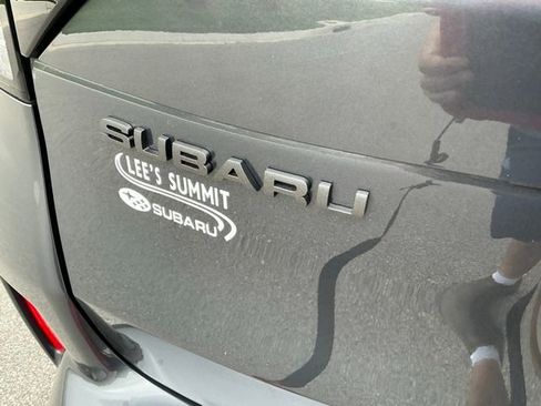 Used 2025 Subaru Forester Premium AWD/4WD image 5