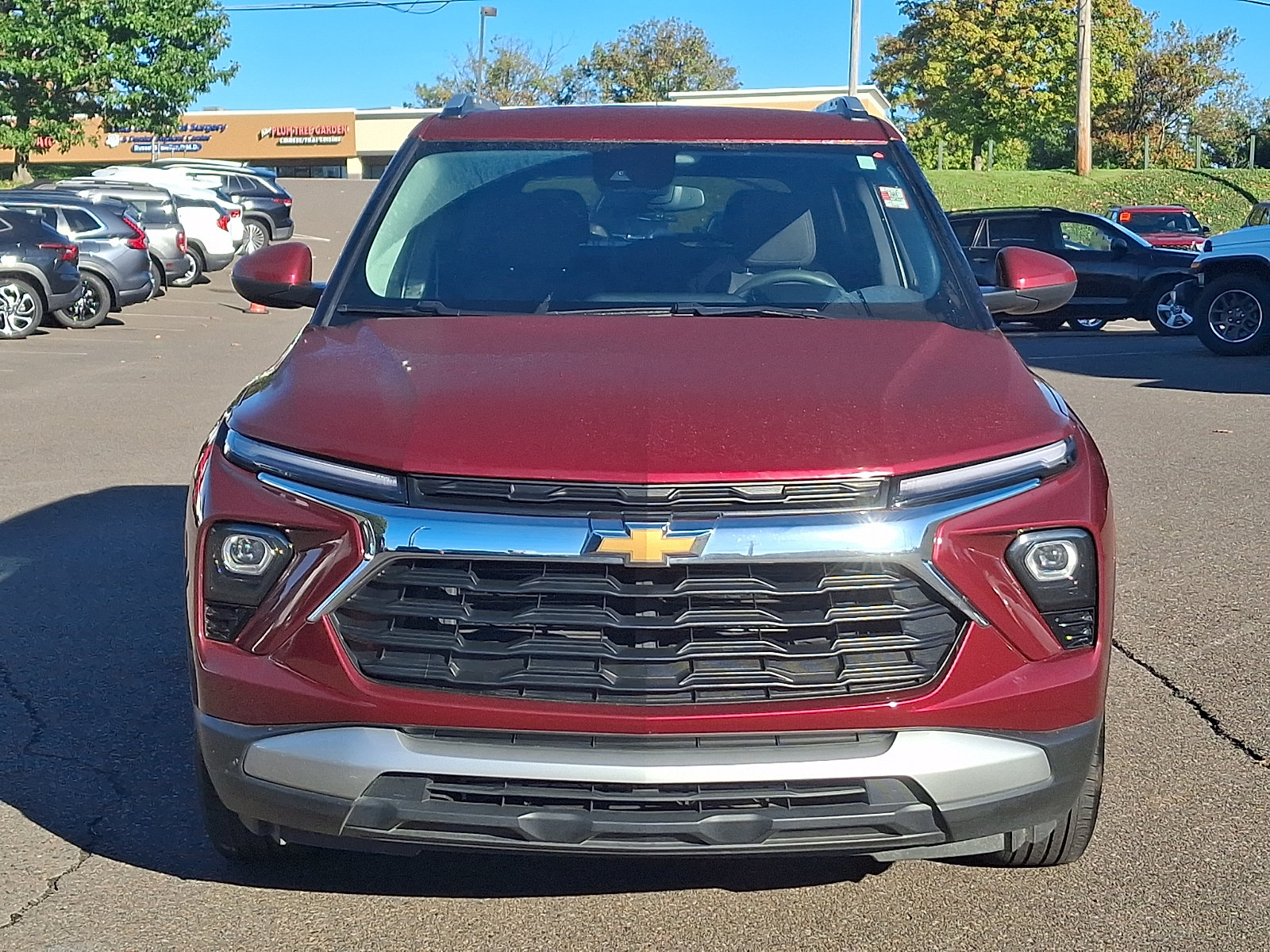 Used 2025 Chevrolet TrailBlazer LT AWD/4WD image 2