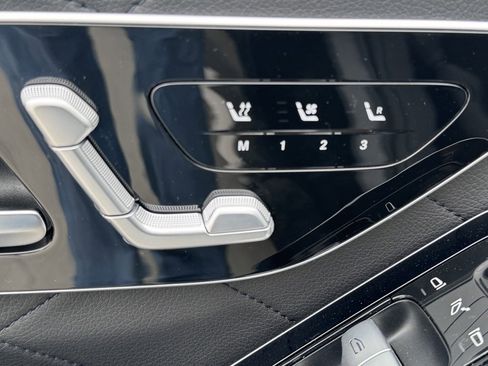 New 2024 Mercedes-Benz S 500 4MATIC image 18