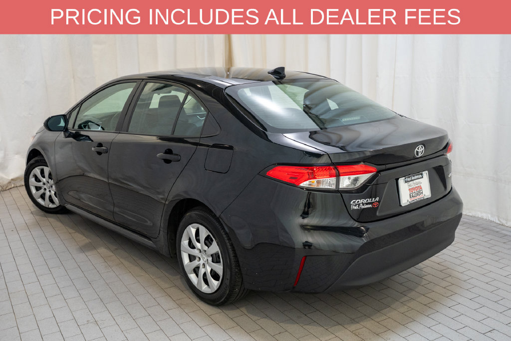 Used 2025 Toyota Corolla LE FWD image 3