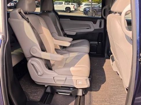 Used 2021 Honda Odyssey EX-L image 13