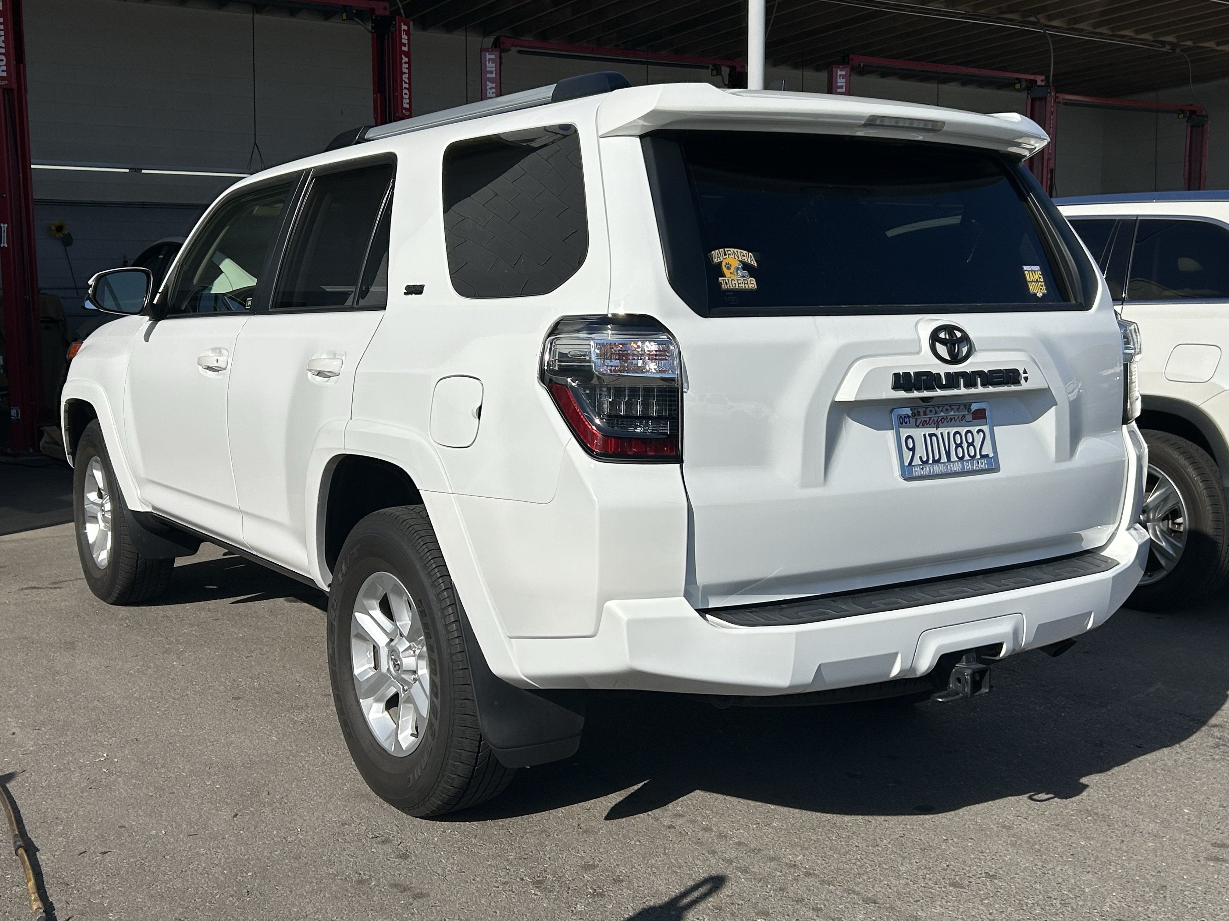 Used 2023 Toyota 4Runner SR5 Premium w/ Moonroof Package RWD image 2