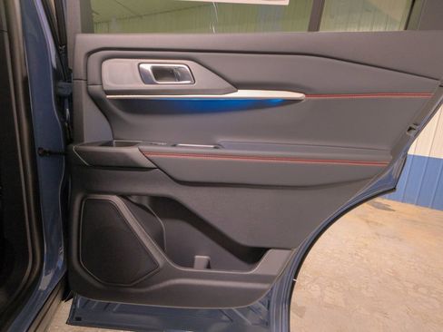 New 2026 Ford Explorer ST-Line w/ ST-Line Street Pack image 19