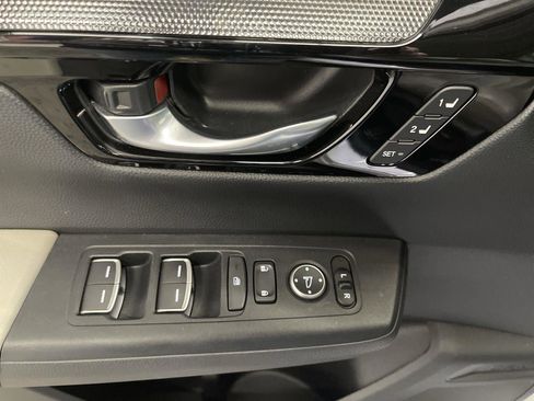 Used 2024 Honda CR-V EX-L image 13
