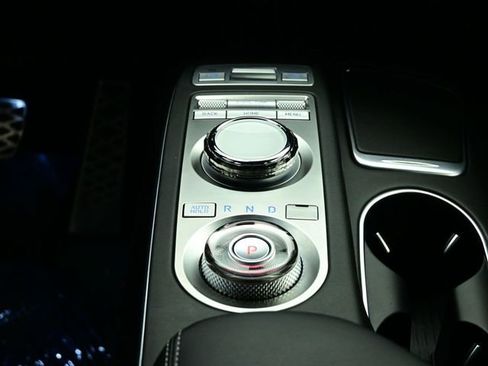 Used 2025 Genesis GV70 3.5T Sport w/ Sport Prestige Package AWD/4WD image 43