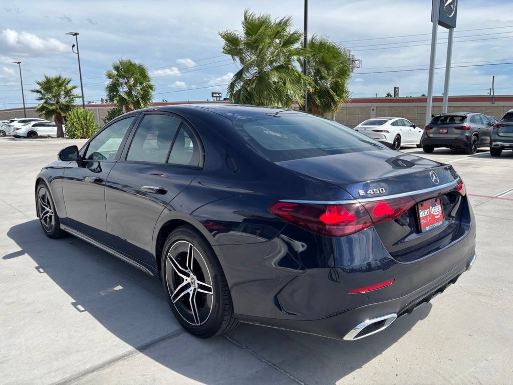 Used 2024 Mercedes-Benz E 450 4MATIC Sedan image 4