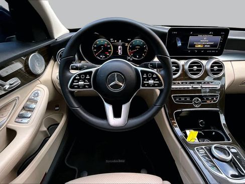 Used 2021 Mercedes-Benz C 300 Sedan image 6