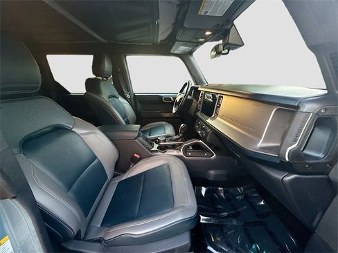 Used 2021 Ford Bronco Outer Banks image 30
