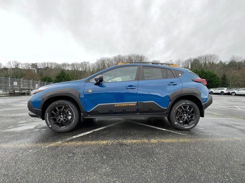 Used 2025 Subaru Crosstrek 2.5i Wilderness w/ Crosstrek Mirror Package image 5