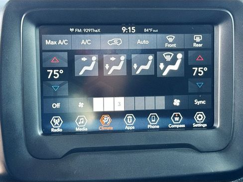 Used 2018 Jeep Renegade Sport w/ Power & Air Group AWD/4WD image 19