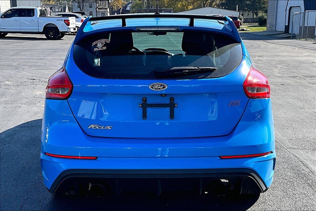 Used 2017 Ford Focus RS AWD/4WD image 8