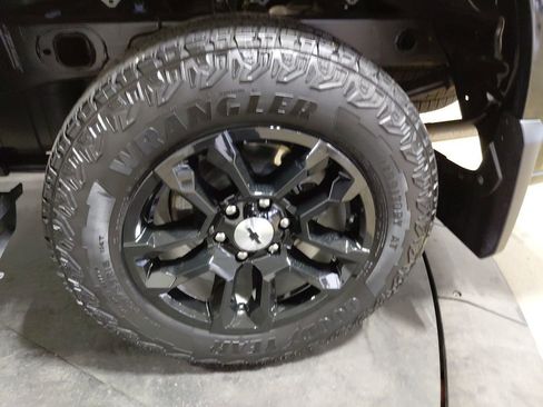 Certified 2025 Chevrolet Silverado 1500 RST w/ Z71 Off-Road Package image 33