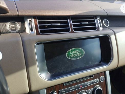 Used 2017 Land Rover Range Rover HSE image 7