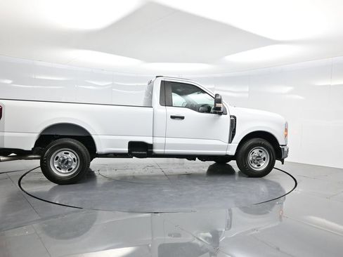 Used 2023 Ford F250 XL w/ XL Chrome Package RWD image 28