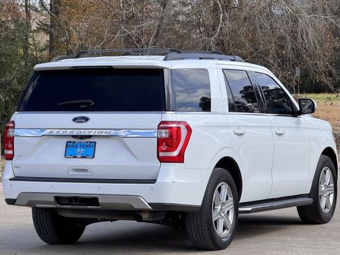 Used 2019 Ford Expedition XLT w/ Equipment Group 202A image 12