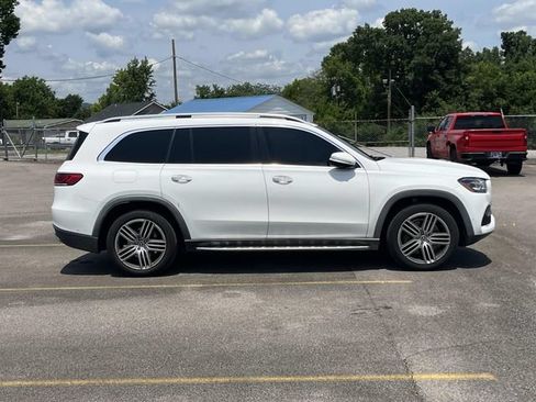 Used 2021 Mercedes-Benz GLS 450 4MATIC image 2