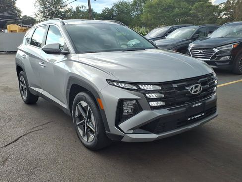 Used 2025 Hyundai Tucson SEL AWD/4WD image 3
