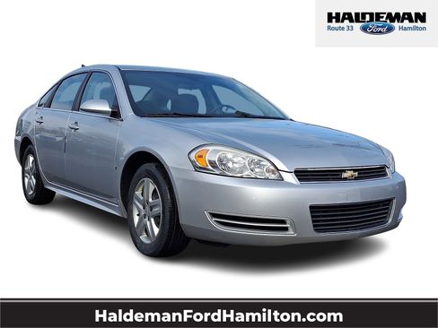 Used 2010 Chevrolet Impala LS image 1