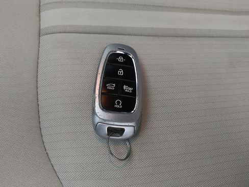 Used 2023 Hyundai Sonata SEL FWD image 32