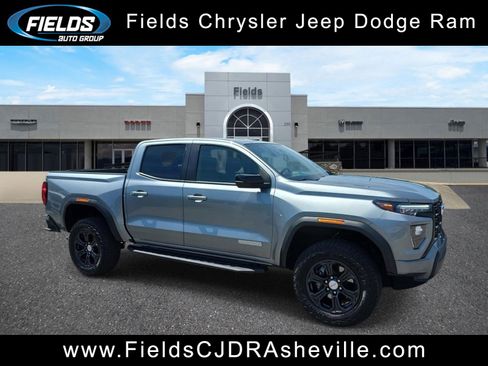 Used 2023 GMC Canyon Elevation RWD image 1