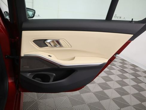 New 2026 BMW 330i Sedan w/ M Sport Package image 28