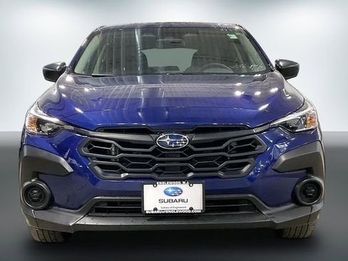 Used 2024 Subaru Crosstrek 2.0i AWD/4WD image 2