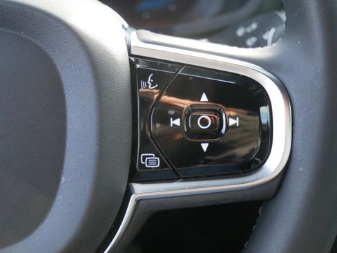 Certified 2024 Volvo S60 T8 Ultimate image 21