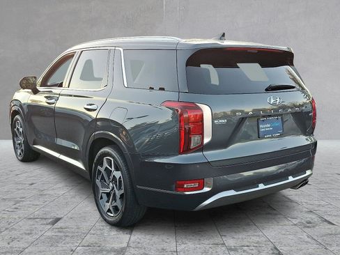 Certified 2022 Hyundai Palisade Calligraphy w/ Cargo Package image 7