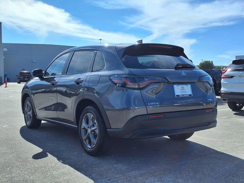 Certified 2026 Honda HR-V LX image 3