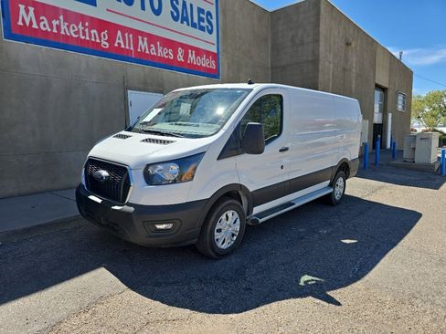 Used 2024 Ford Transit 250 Low Roof w/ Exterior Upgrade Package RWD image 3