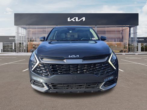 Certified 2023 Kia Sportage EX image 7
