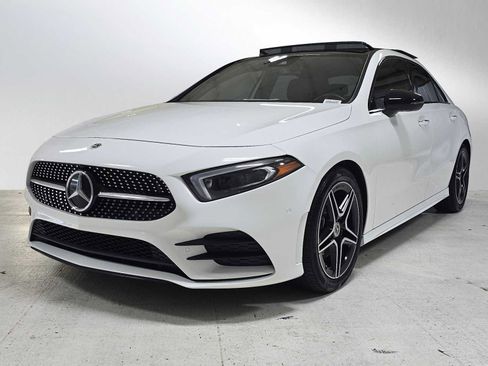Certified 2022 Mercedes-Benz A 220 4MATIC image 7