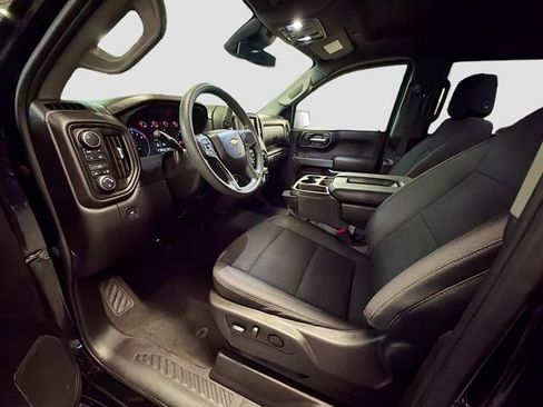 Certified 2023 Chevrolet Silverado 1500 Custom image 18