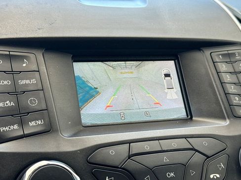 Used 2018 Ford Edge SEL AWD/4WD image 20