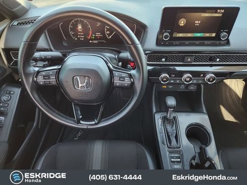 Used 2023 Honda Civic Sport image 27
