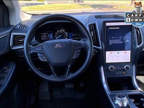 Used 2023 Ford Edge SE AWD/4WD image 5