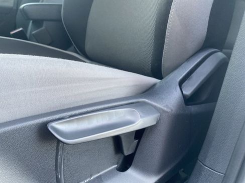 Used 2022 Volkswagen Taos S w/ IQ Drive S Package image 17