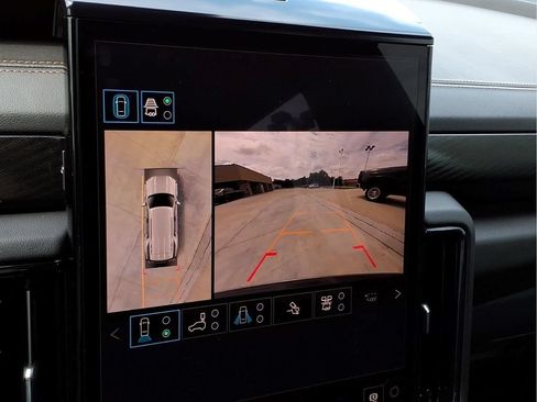New 2026 GMC Yukon AT4 w/ AT4 Premium Plus Package AWD/4WD image 11