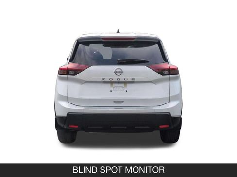 New 2026 Nissan Rogue SV FWD image 8