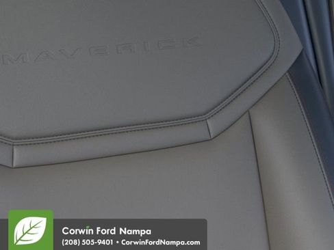 New 2026 Ford Maverick Lariat image 17