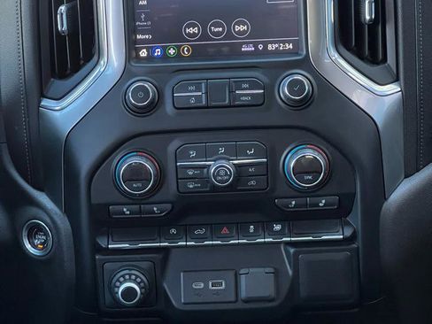 Used 2019 Chevrolet Silverado 1500 RST w/ All-Star Edition image 10