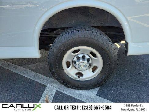 Used 2023 Chevrolet Express 2500 w/ Driver Convenience Package image 9