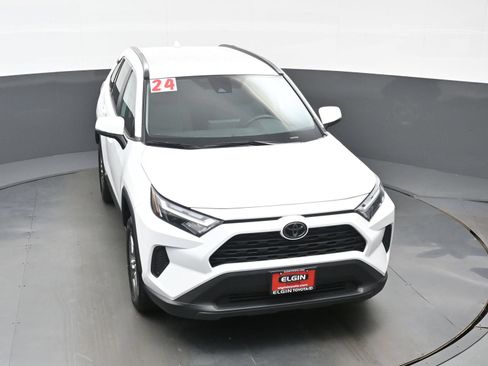 Used 2024 Toyota RAV4 XLE FWD image 35