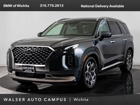 Used 2022 Hyundai Palisade Calligraphy w/ Cargo Package image 1