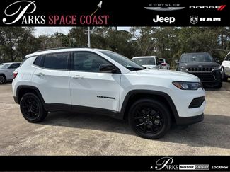 New 2026 Jeep Compass Latitude video 1