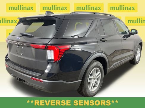 New 2026 Ford Explorer Active image 4