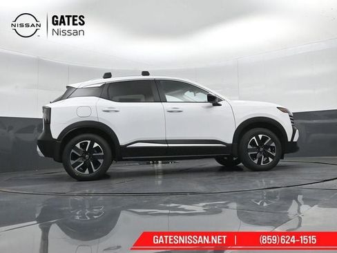 New 2026 Nissan Kicks SV w/ Cold Weather Package AWD/4WD image 34