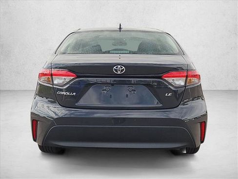 Used 2025 Toyota Corolla LE FWD image 7