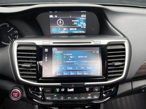 Used 2016 Honda Accord EX-L image 40
