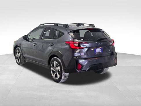 Used 2024 Subaru Crosstrek 2.0i Premium image 17